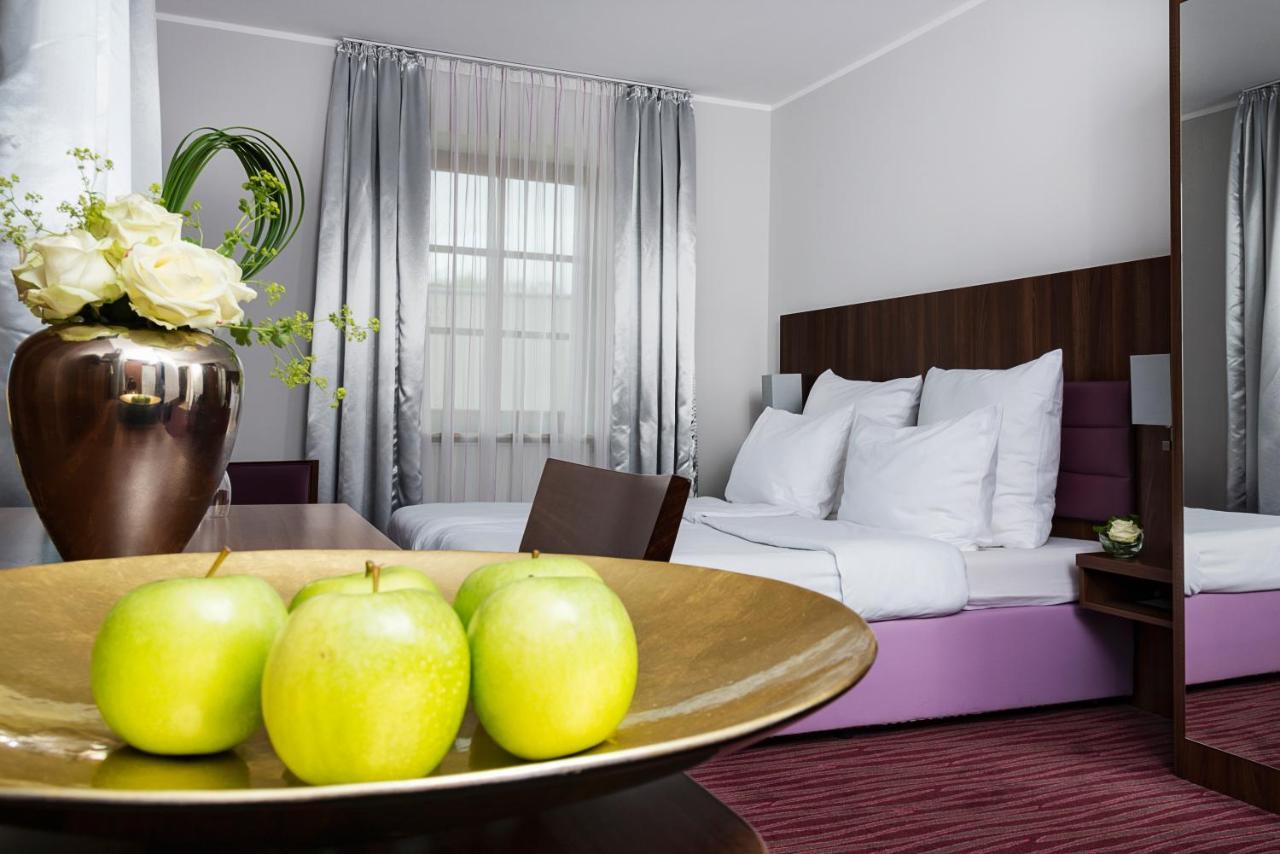 Akzent Hotel Laupheimer Hof Dış mekan fotoğraf